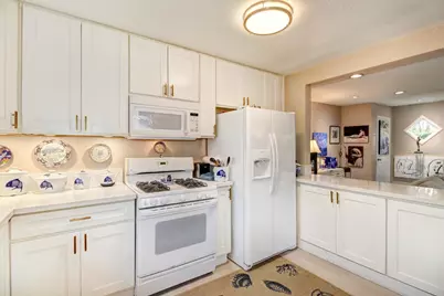 4400 E Nichols Avenue, Sacramento, CA 95820 - Photo 23