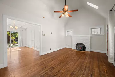3723 E Pacific Avenue, Sacramento, CA 95820 - Photo 5