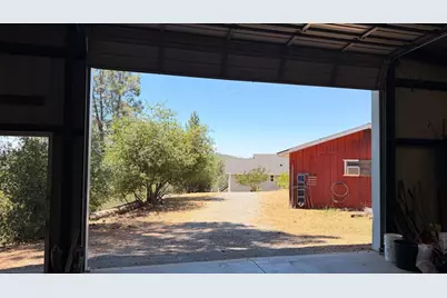7436 Eagle View Drive, Mountain Ranch, CA 95246 - Photo 39
