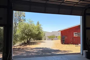 7436 Eagle View Dr, Mountain Ranch, CA 95246 - Photo 39