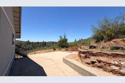 7436 Eagle View Drive, Mountain Ranch, CA 95246 - Photo 37