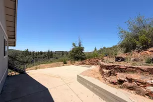 7436 Eagle View Dr, Mountain Ranch, CA 95246 - Photo 37