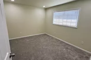 2437 Phelps St, Stockton, CA 95206 - Photo 9