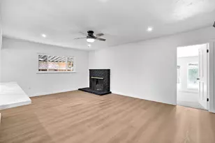 2938 E Willis Ave, Fresno, CA 93726 - Photo 7