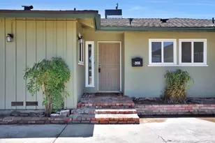 2938 E Willis Ave, Fresno, CA 93726 - Photo 5