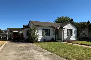 315 W J St, Oakdale, CA 95361 - Photo 1