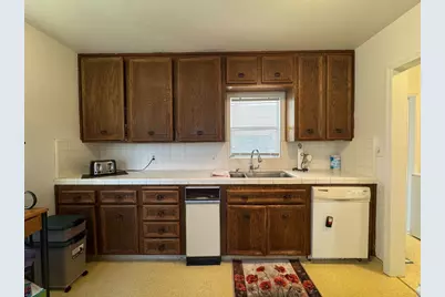 315 W J Street, Oakdale, CA 95361 - Photo 5