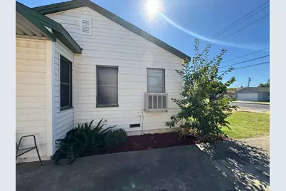 315 W J Street, Oakdale, CA 95361 - Photo 19