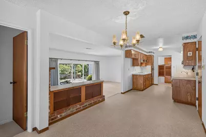 6516 Meadowcreek Way, Citrus Heights, CA 95621 - Photo 21