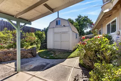 6516 Meadowcreek Way, Citrus Heights, CA 95621 - Photo 59