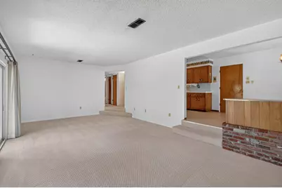 6516 Meadowcreek Way, Citrus Heights, CA 95621 - Photo 11