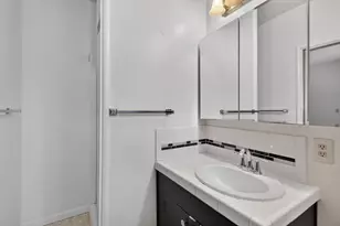 6516 Meadowcreek Way, Citrus Heights, CA 95621 - Photo 25