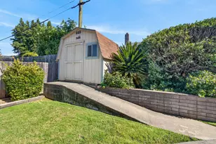 6516 Meadowcreek Way, Citrus Heights, CA 95621 - Photo 53