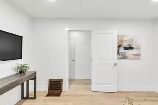 1621 Dreher St, Sacramento, CA 95811 - Photo 9