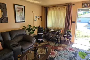 7394 Stratford St, Sacramento, CA 95822 - Photo 5