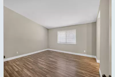 9260 Mantle Court, Elk Grove, CA 95758 - Photo 21
