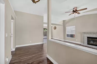 9260 Mantle Court, Elk Grove, CA 95758 - Photo 7