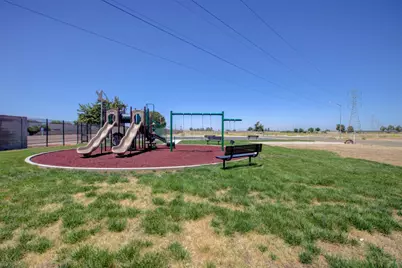 5046 Palisade Avenue, Merced, CA 95348 - Photo 43