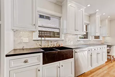 725 33rd Street, Sacramento, CA 95816 - Photo 15