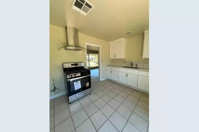 1500 London Street, Sacramento, CA 95822 - Photo 27