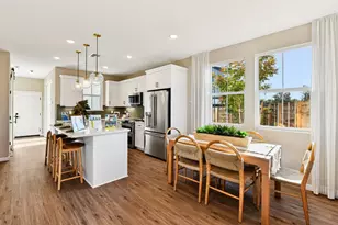 8631 Starburst Way, Sacramento, CA 95823 - Photo 5