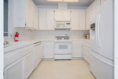 1045 Greene Terrace, Davis, CA 95618 - Photo 13