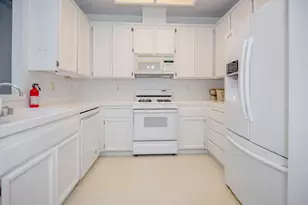 1045 Greene Terrace, Davis, CA 95618 - Photo 15
