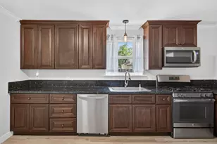2604 Fairfield St, Sacramento, CA 95815 - Photo 19
