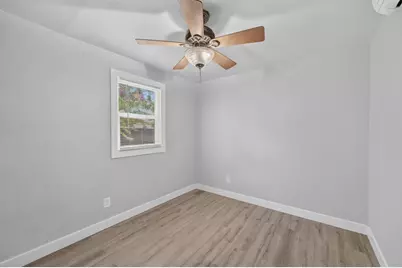 2604 Fairfield Street, Sacramento, CA 95815 - Photo 15