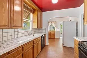 311 36th Way, Sacramento, CA 95816 - Photo 11