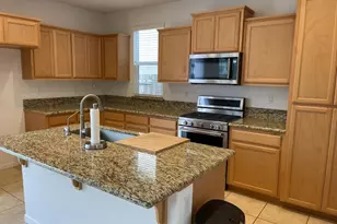 245 Bella Flora Ln, Patterson, CA 95363 - Photo 17