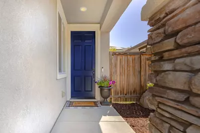 2248 Clearbrook Circle, Roseville, CA 95747 - Photo 3