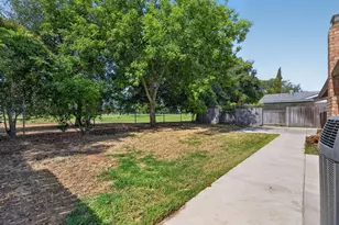 4420 Oxwood Dr, Sacramento, CA 95826 - Photo 27