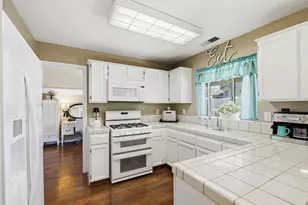 1916 Cobblestone Manor, Modesto, CA 95355 - Photo 15