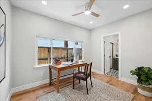 1917 6th St, Sacramento, CA 95811 - Photo 23