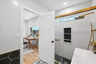 1917 6th St, Sacramento, CA 95811 - Photo 25