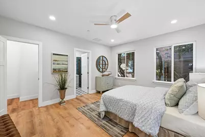 1917 6th Street, Sacramento, CA 95811 - Photo 29