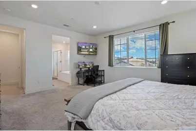 2337 Ostera Street, Tracy, CA 95377 - Photo 49