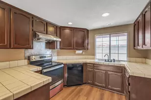 8100 Halladale Ct, Sacramento, CA 95829 - Photo 29