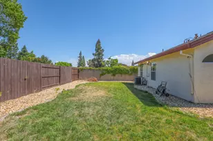 8100 Halladale Ct, Sacramento, CA 95829 - Photo 13