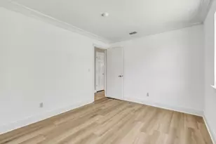 8100 Halladale Ct, Sacramento, CA 95829 - Photo 37