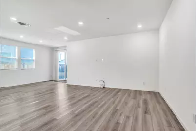 10431 Angsley Drive, Elk Grove, CA 95757 - Photo 21
