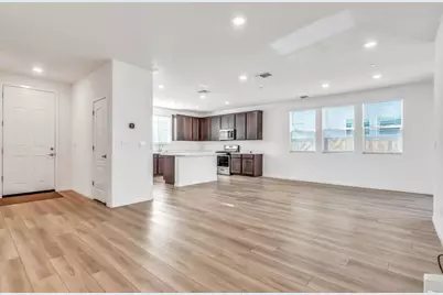 10431 Angsley Drive, Elk Grove, CA 95757 - Photo 19