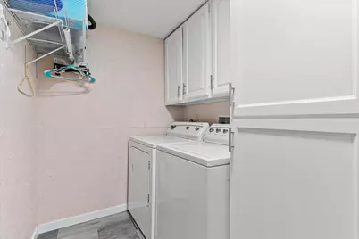Village Circle, Sacramento, CA 95838 - Photo 23