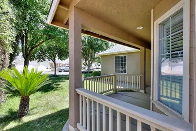 5659 W Menlo Avenue, Fresno, CA 93722 - Photo 7