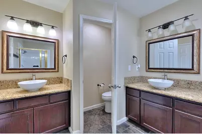 5659 W Menlo Avenue, Fresno, CA 93722 - Photo 45