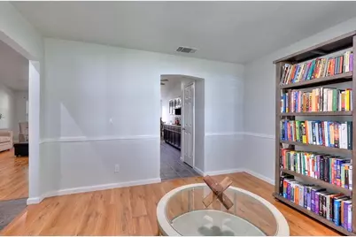 5659 W Menlo Avenue, Fresno, CA 93722 - Photo 13