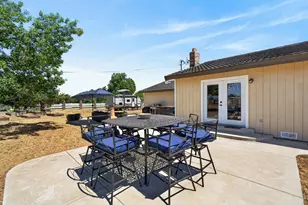 11890 Cresthill Dr, Elk Grove, CA 95624 - Photo 59