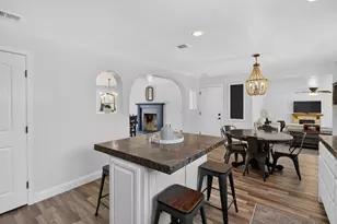 11890 Cresthill Dr, Elk Grove, CA 95624 - Photo 11