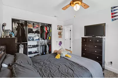11890 Cresthill Drive, Elk Grove, CA 95624 - Photo 39